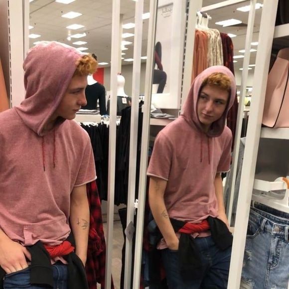 Meet your Posher, Daniel - Picture 1 of 1